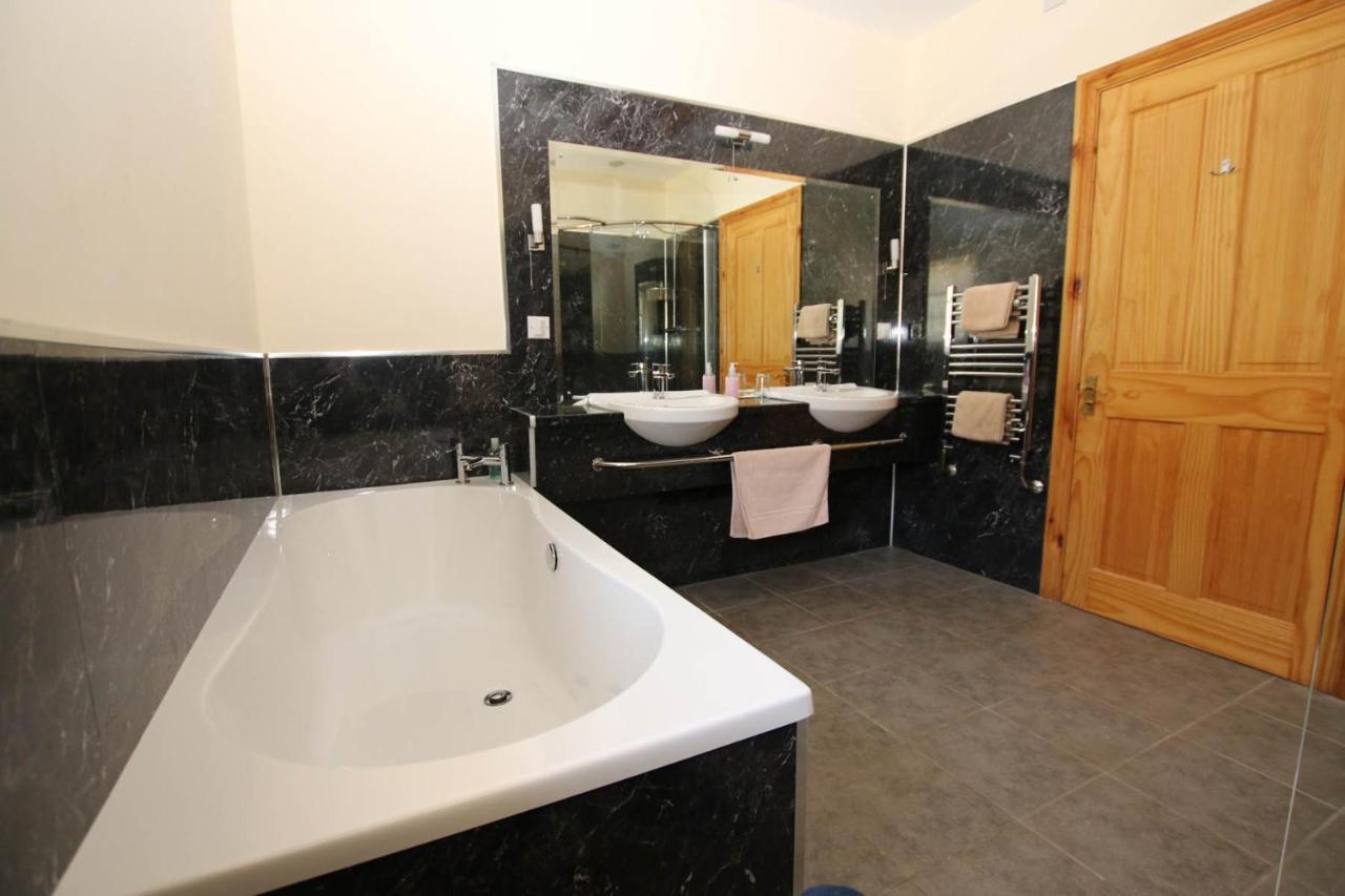 Chy Un Lur Rural Cottage Труро Экстерьер фото